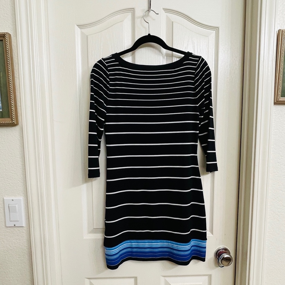Women’s White House Black Market Black, White and Blue Striped Mini Dress XS - Picture 3 of 7